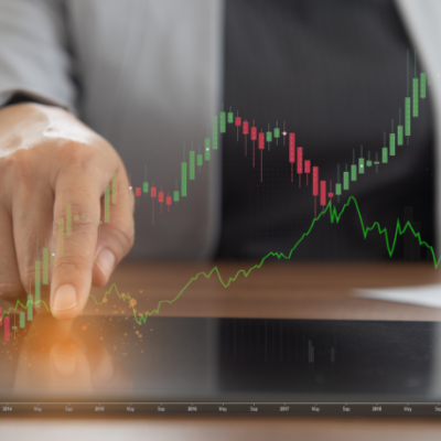 Rodrigo Balassiano explica as diferenças entre riscos de crédito e riscos jurídicos, essenciais para decisões seguras em fundos.