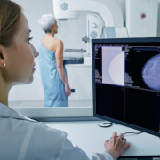 Radiografia digital x analógica: Dra. Thaline Neves explica as principais mudanças e vantagens.