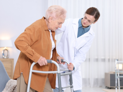 Atendimento odontológico com sedação amplia inclusão e cuidado com pessoas com deficiência em Três Lagoas