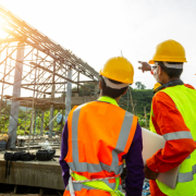 Valderci Malagosini Machado explica como a armazenagem correta de artefatos no canteiro garante integridade e alto desempenho.