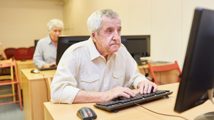 Os desafios da proteção social em um cenário digital, segundo o Sindnapi - Sindicato Nacional dos Aposentados, Pensionistas e Idosos, e os caminhos para inclusão.