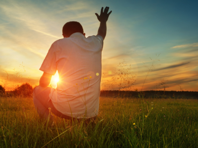 O silêncio e a contemplação ajudam a fortalecer a vida interior em meio à cultura do ruído, como reflete Jose Eduardo De Oliveira e Silva.